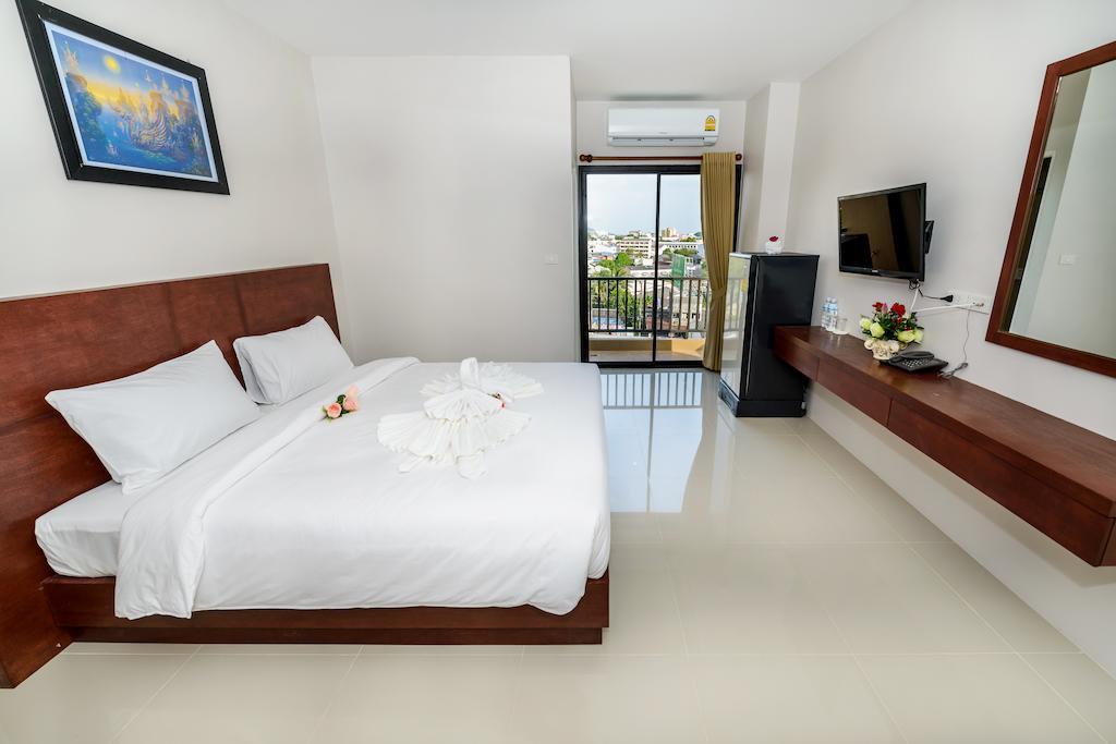 The Topaz Residence Phuket Town Rom bilde