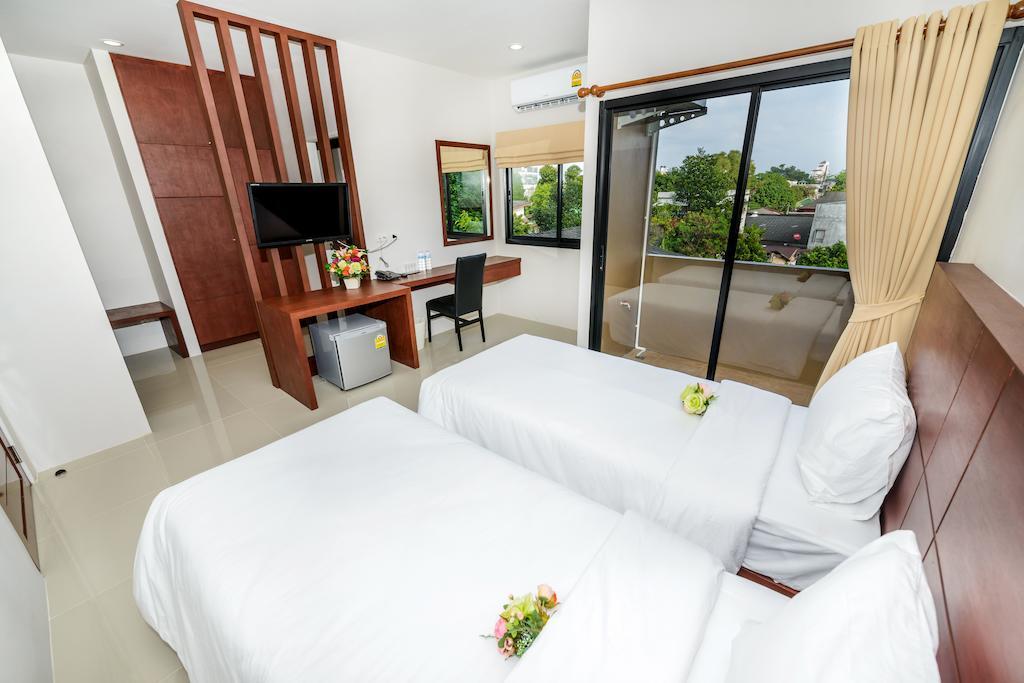 The Topaz Residence Phuket Town Rom bilde